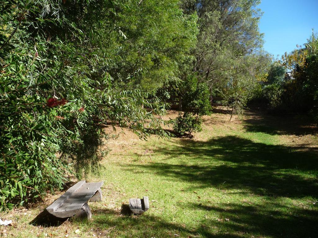 Black Cockatoo Lodge Nannup Exterior photo